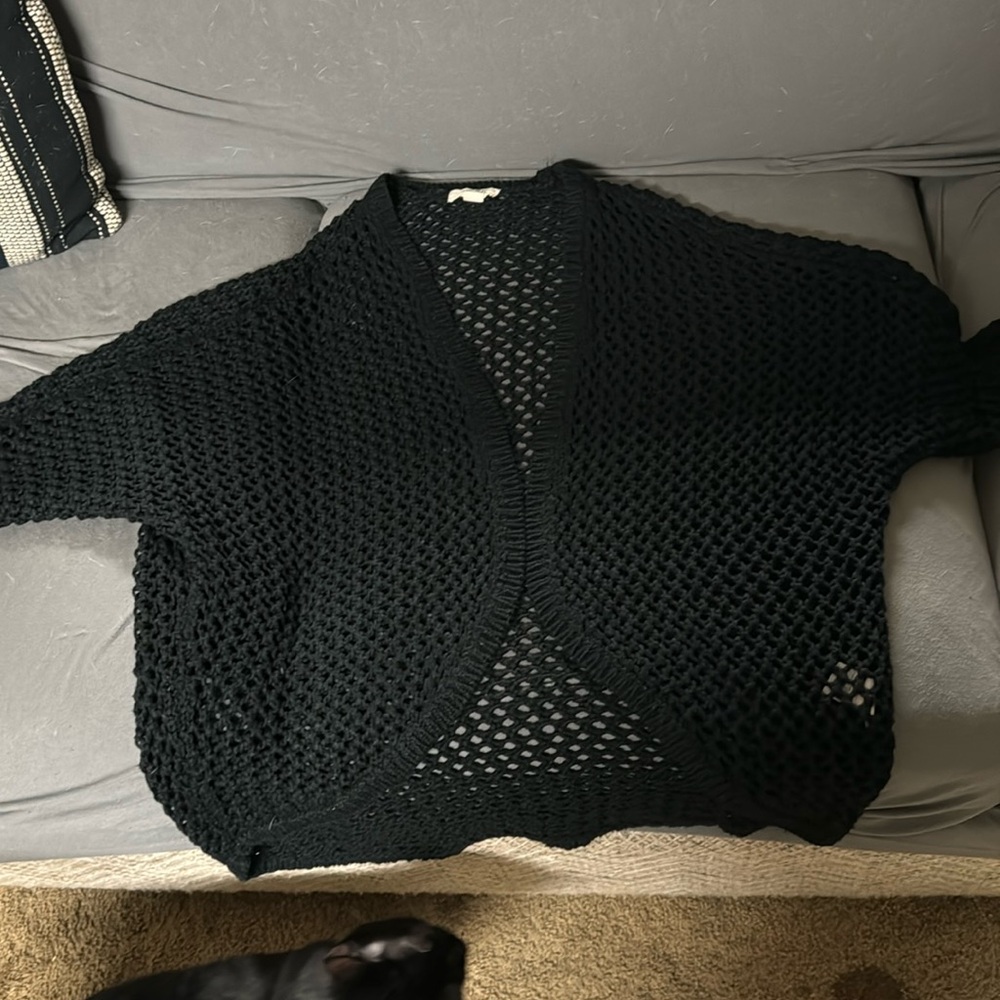 Juniors sweater